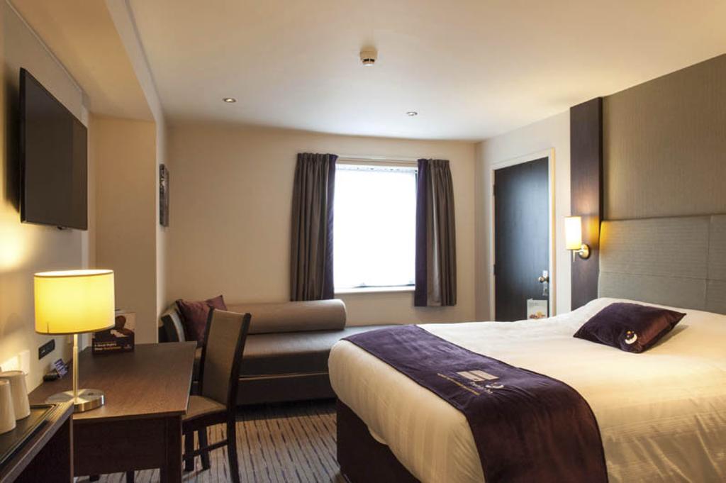 Premier Inn Barrow In Furness Exterior foto