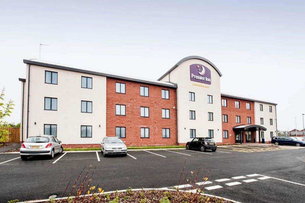 Premier Inn Barrow In Furness Exterior foto